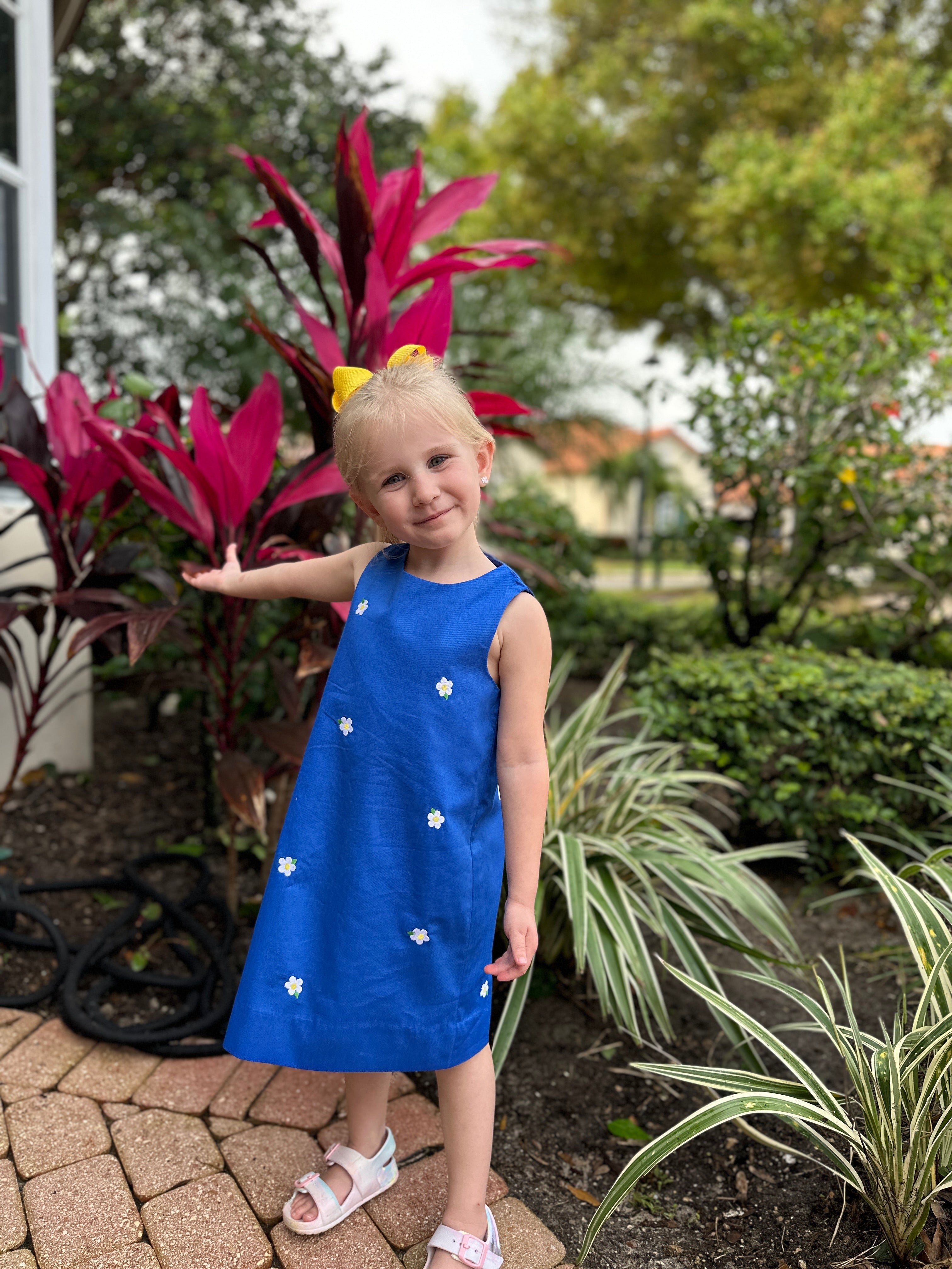 Finewale Pique Dress With Embroidered Flowers