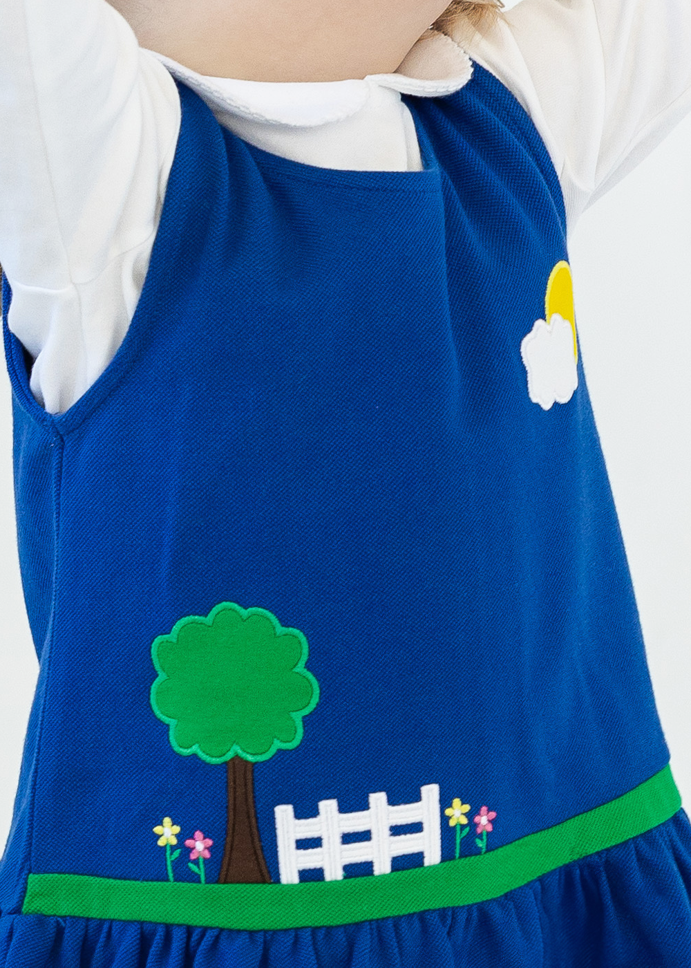 Pique Knit Jumper with Garden Scene