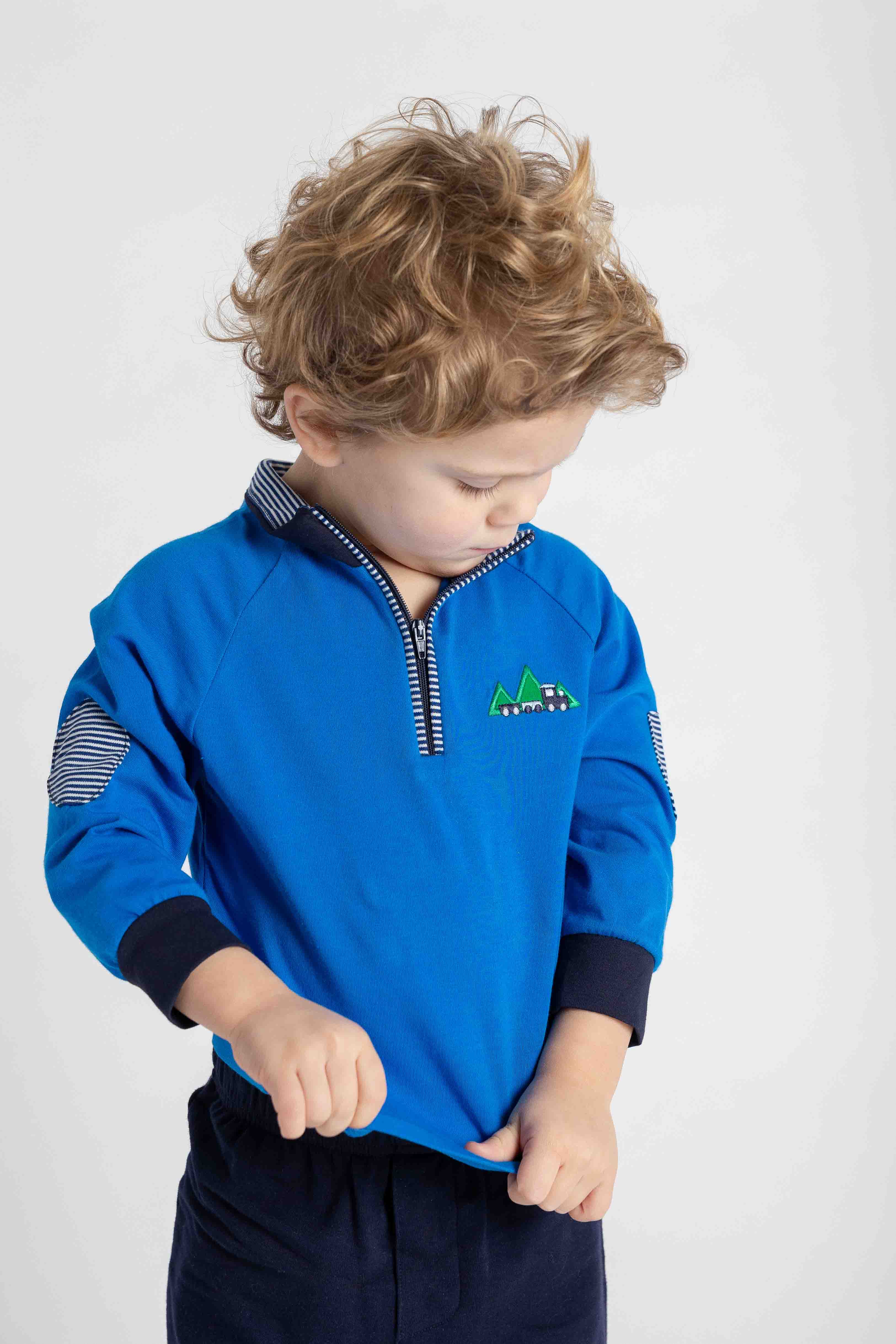 Knit Raglan Half Zip Shirt With Train