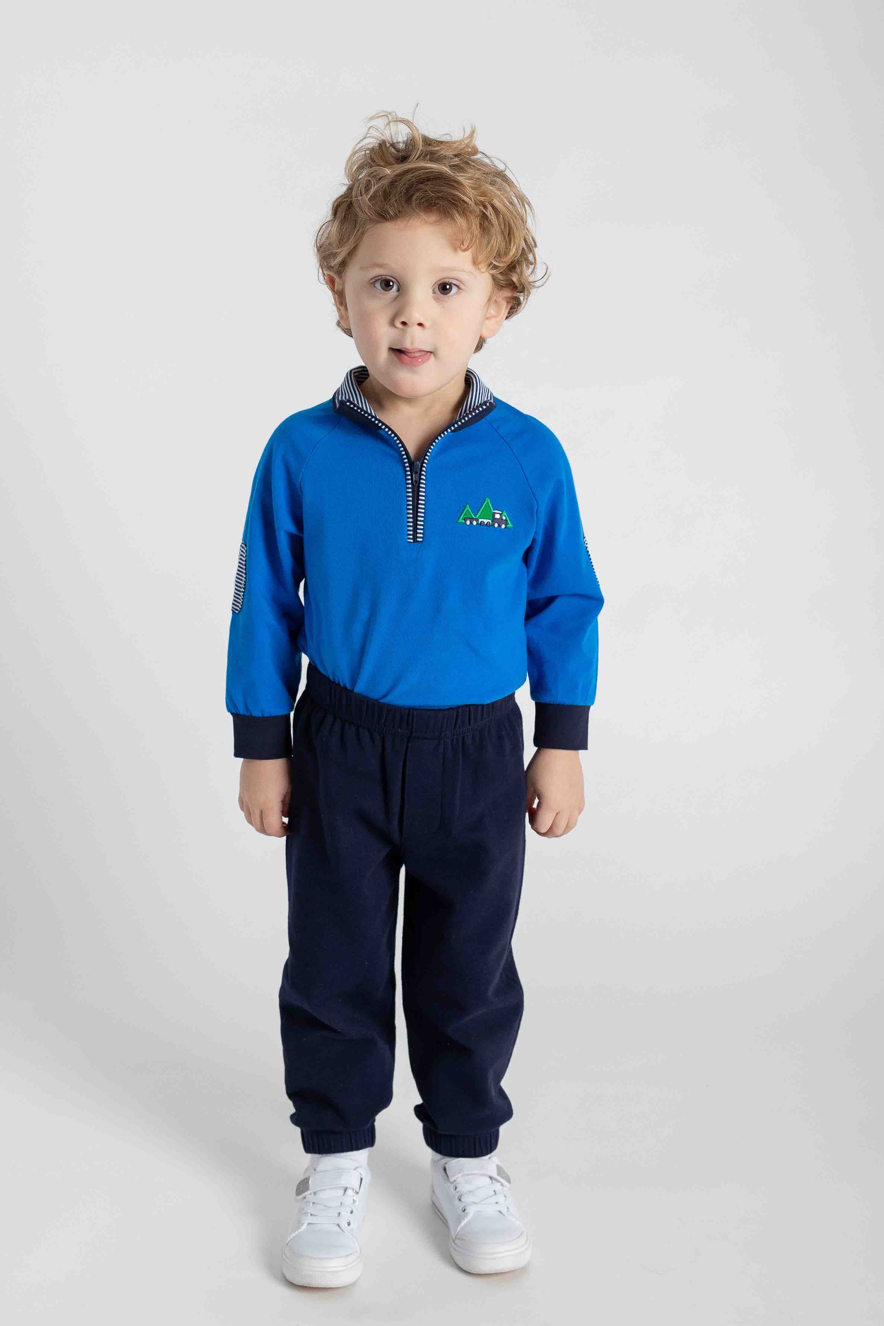 Knit Raglan Half Zip Shirt With Train